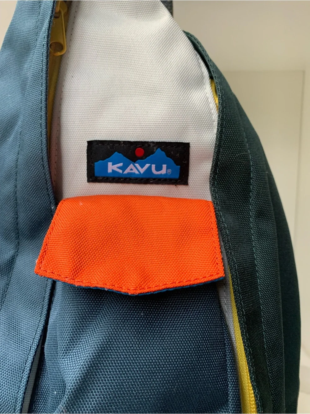 KAVUMulti-Color Rope Sling Bag — Teal, Navy & Orange